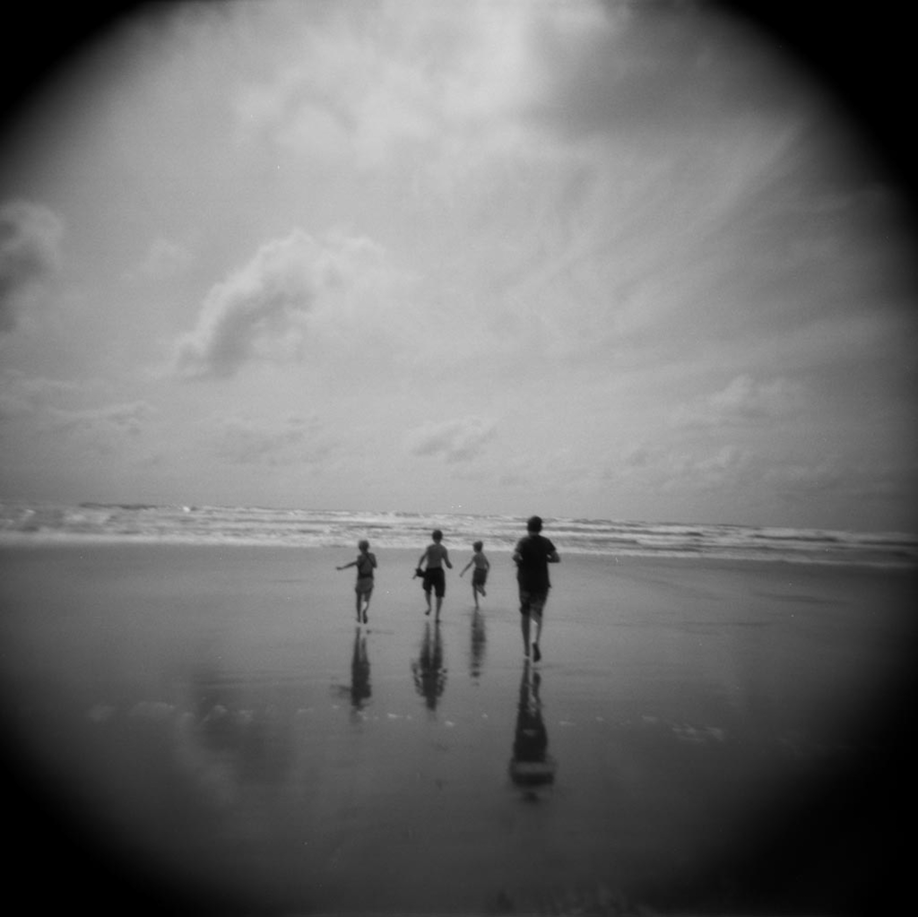 Family portrait photography by Katie McCullough Simmons